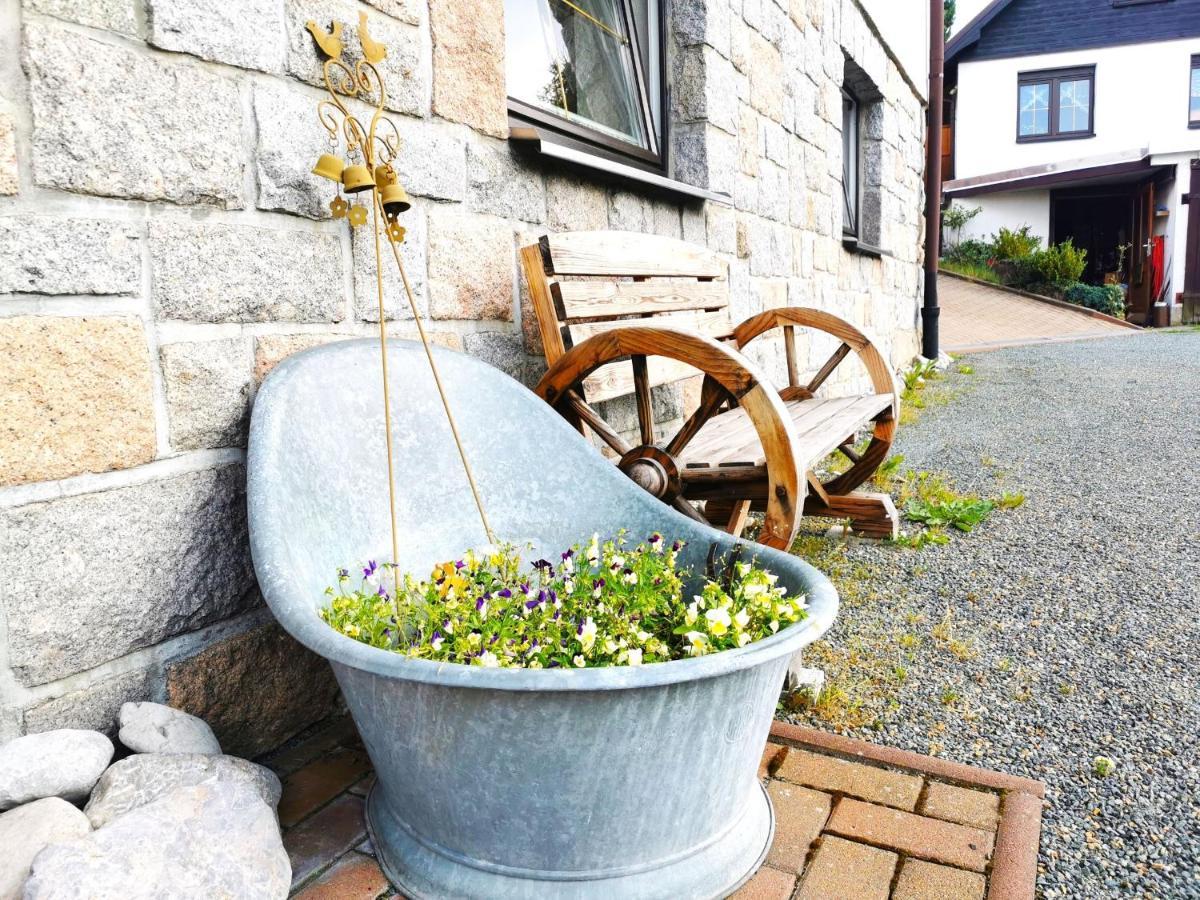 Ferienwohnung Am Bergmannsbrunnen Schönheide Exterior foto