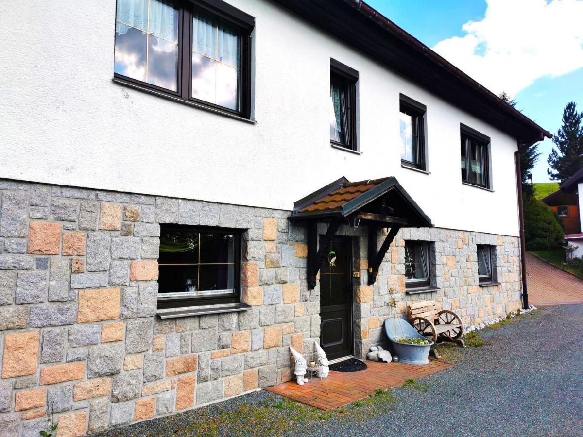 Ferienwohnung Am Bergmannsbrunnen Schönheide Exterior foto